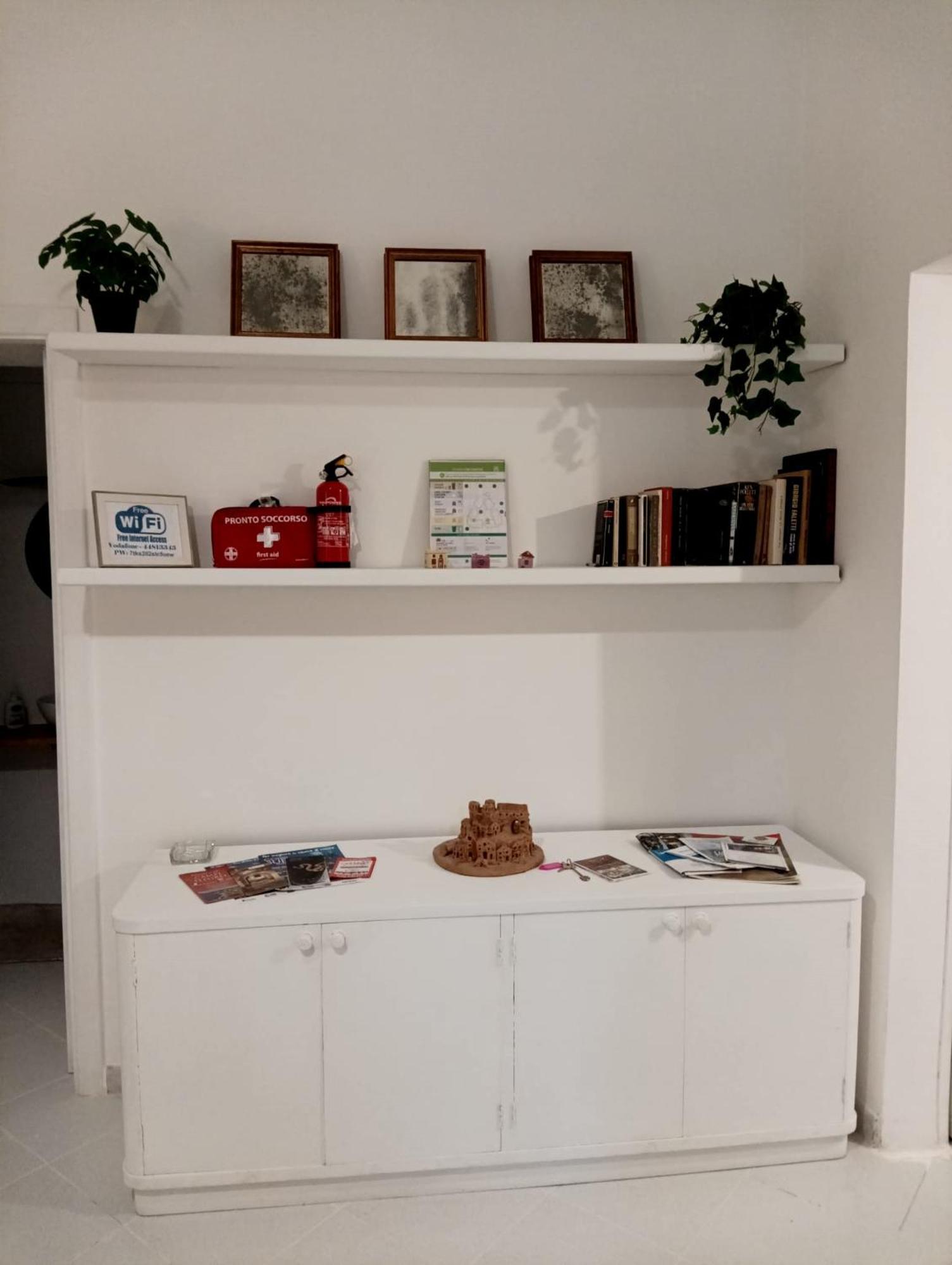 Valerio'S Flat Apartment Pozzuoli Bagian luar foto